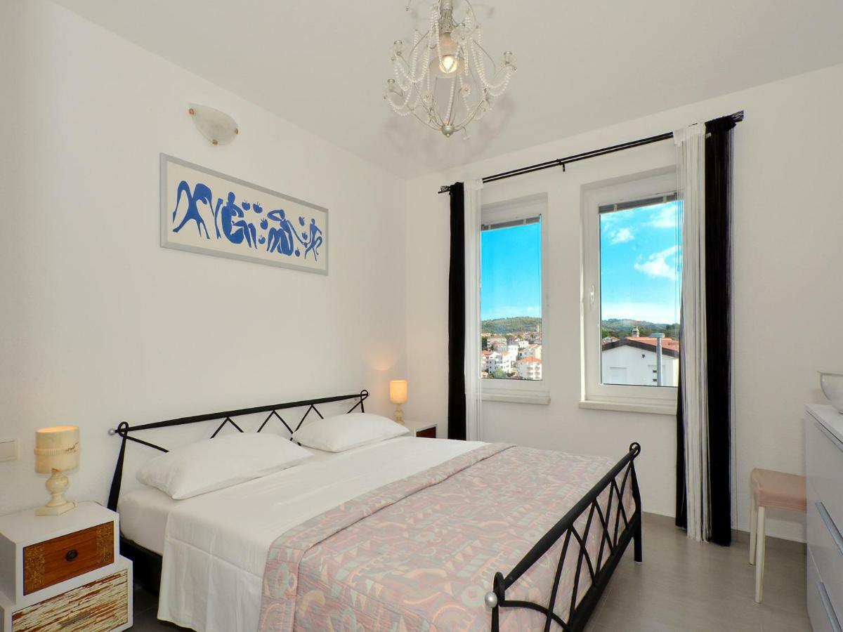 Dondras Residence Trogir Exterior photo